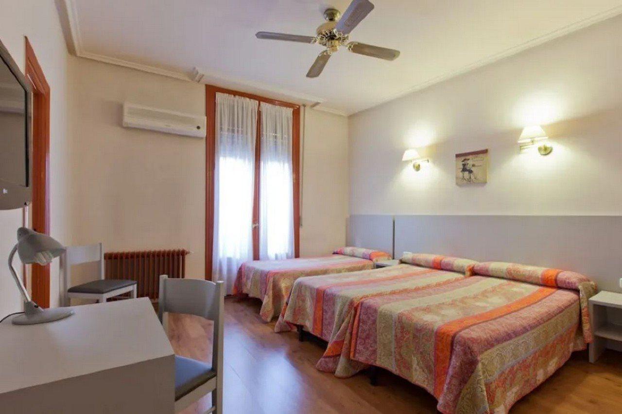 Hostal Andorra مدريد المظهر الخارجي الصورة