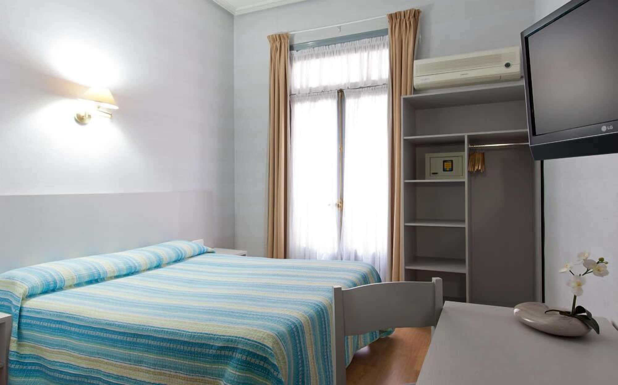 Hostal Andorra مدريد المظهر الخارجي الصورة