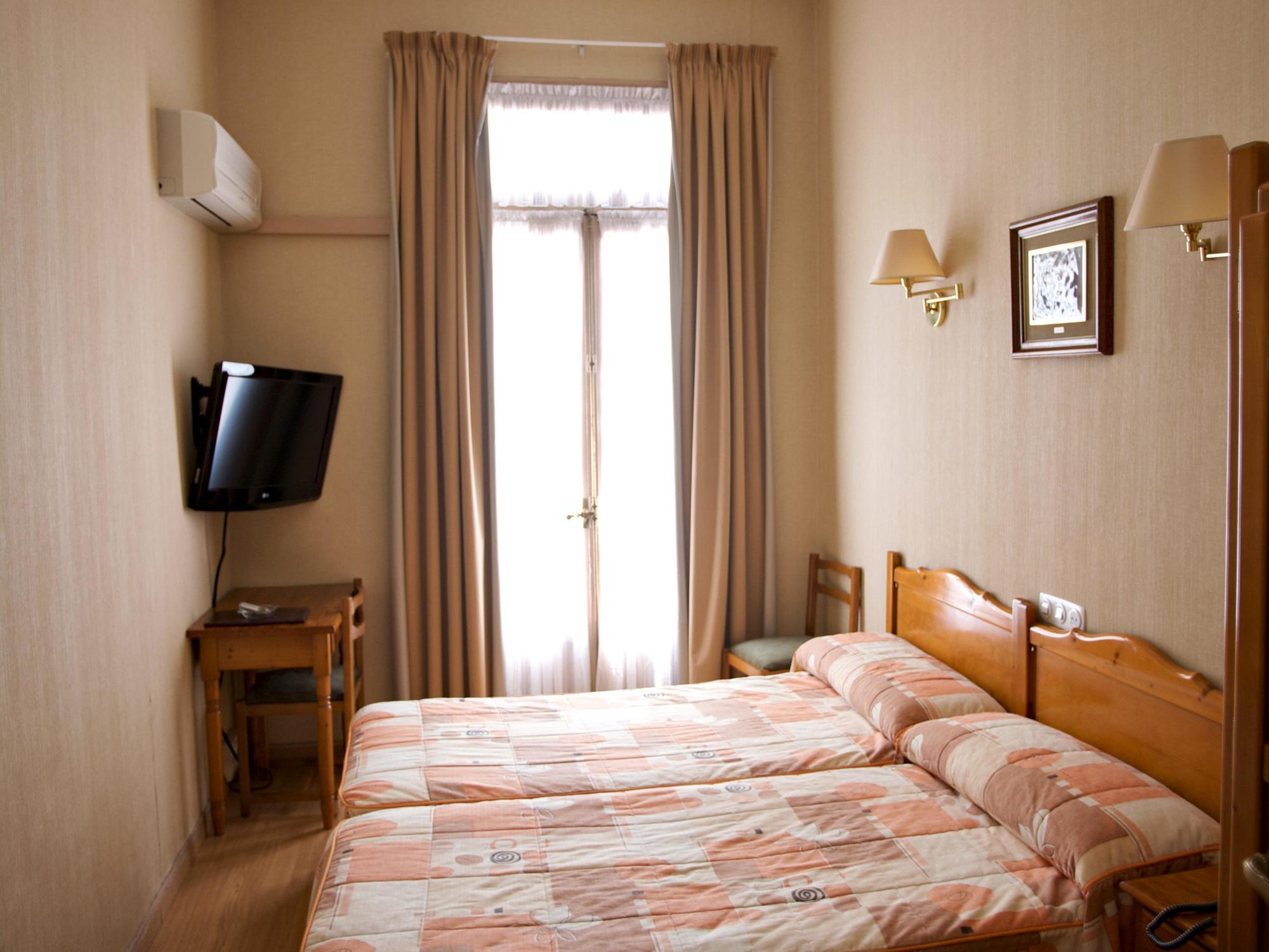 Hostal Andorra مدريد المظهر الخارجي الصورة